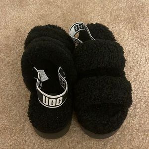 Black Ugg Slippers